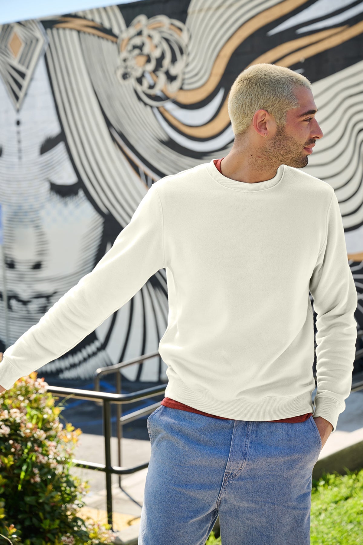 DT1106 District® Perfect Weight® Fleece Crew